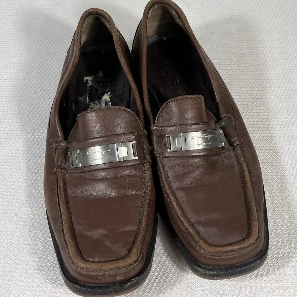 Salvatore Ferragamo Gancini Logo Plate Loafers Brown‎ Leather Men's Size 8.5 D